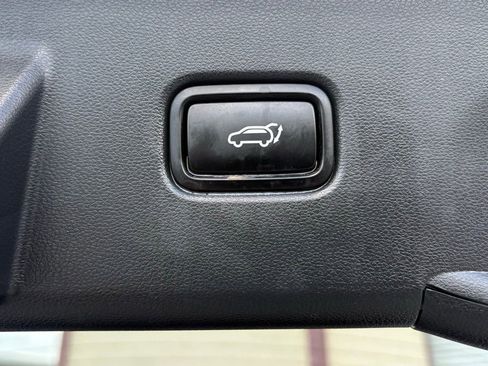 Used 2022 Hyundai Tucson Limited image 14