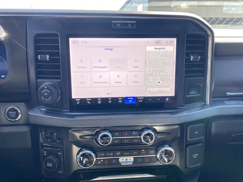 Used 2026 Ford F450 Platinum w/ FX4 Off-Road Package image 25