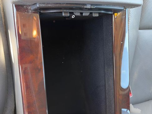 Used 2009 Mercedes-Benz S 550 4MATIC image 16