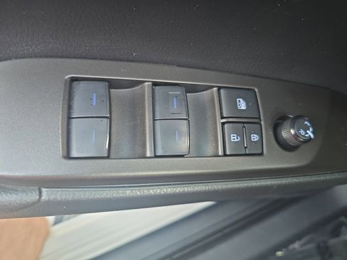 Used 2023 Toyota Camry SE FWD image 26