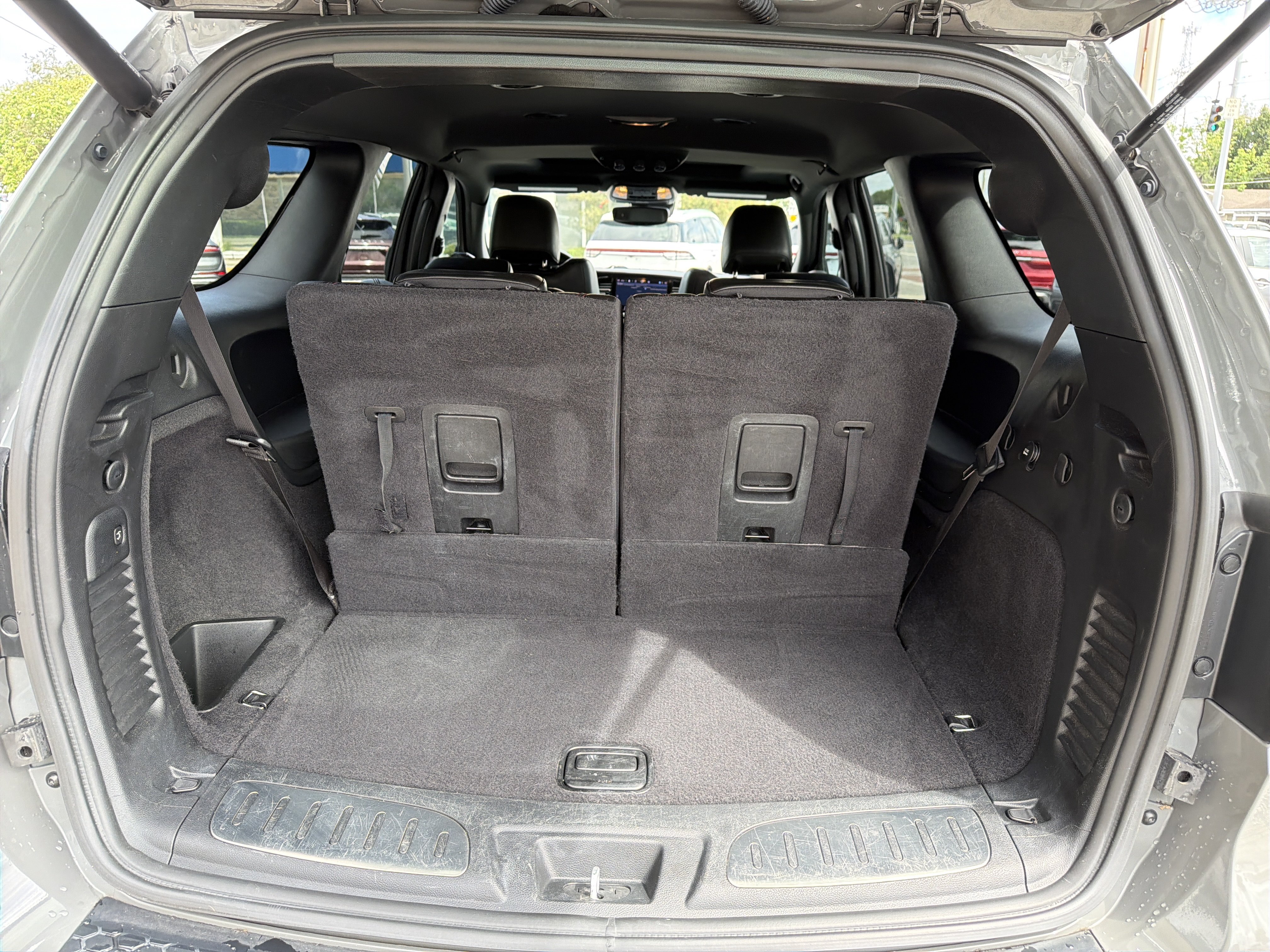 Used 2023 Dodge Durango GT AWD/4WD image 14