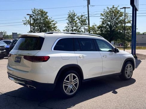 Used 2023 Mercedes-Benz GLS 450 4MATIC image 6
