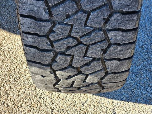 Used 2024 Jeep Gladiator Mojave image 11