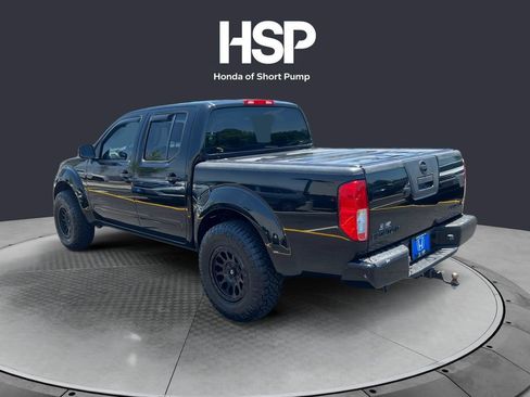Used 2010 Nissan Frontier PRO-4X w/ Pro-4x Value Truck Pkg RWD image 3