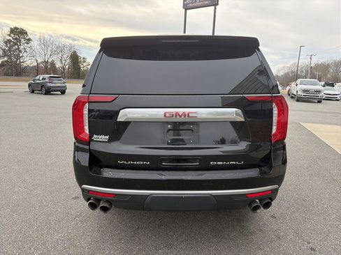 Used 2021 GMC Yukon Denali w/ Denali Premium Package image 7