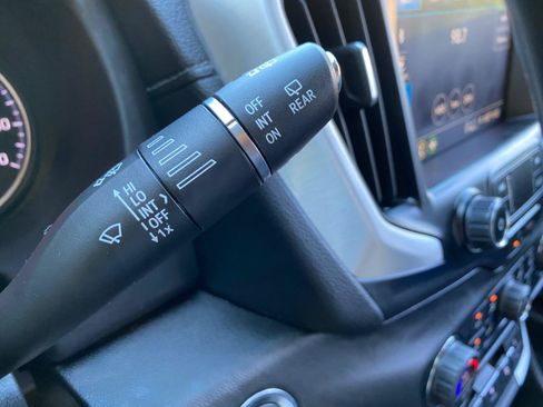 Used 2022 GMC Terrain SLT w/ Tech Package AWD/4WD image 65