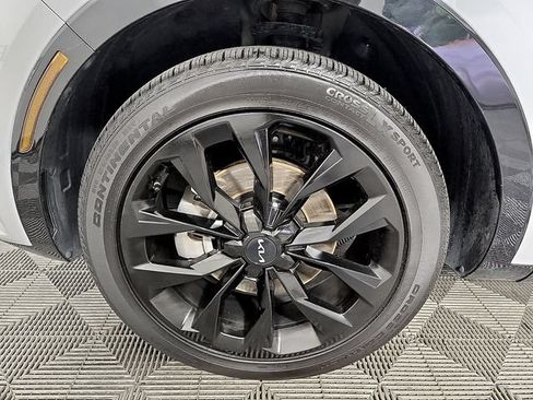 Used 2023 Kia Sorento SX FWD image 9