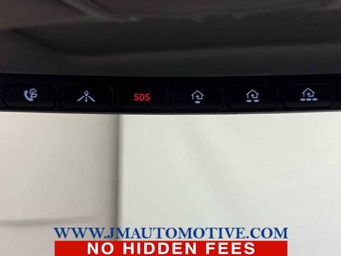 Used 2023 Hyundai Kona Limited AWD/4WD image 39
