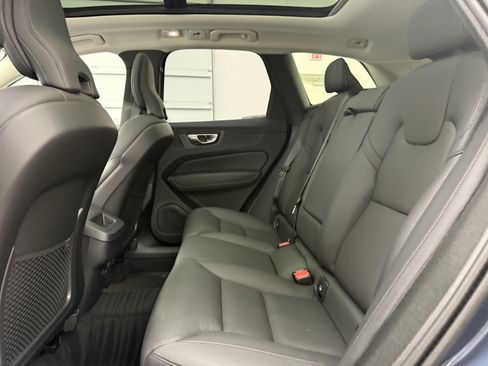 Certified 2025 Volvo XC60 B5 Plus AWD/4WD image 25