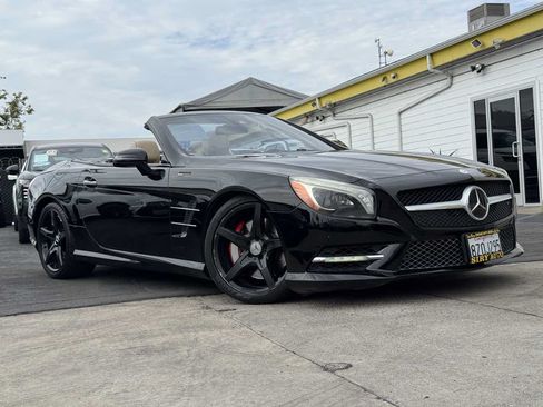 Used 2013 Mercedes-Benz SL 550 image 2