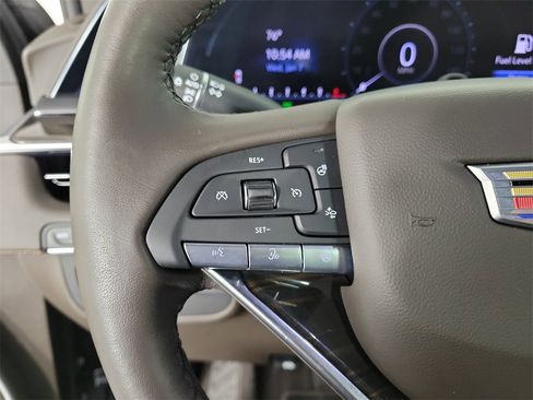 Used 2023 Cadillac Escalade ESV Premium Luxury image 22