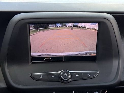 Used 2021 Chevrolet Camaro LT RWD image 18