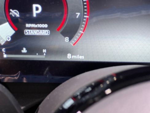 New 2026 Nissan Kicks SR FWD image 11