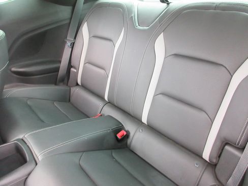 Certified 2020 Chevrolet Camaro SS RWD image 19