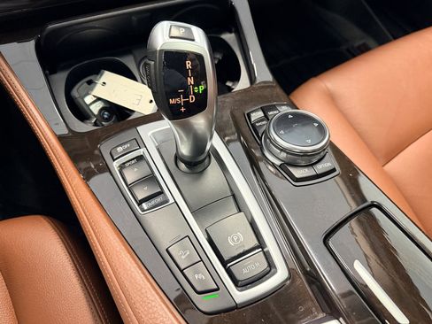 Used 2014 BMW 528i xDrive Sedan image 42