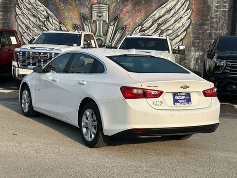 Used 2024 Chevrolet Malibu LT FWD image 5