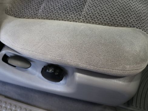 Used 2001 Ford F250 XLT image 73