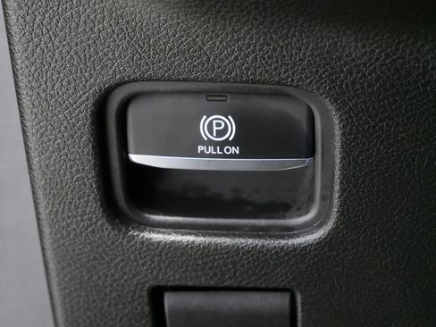 Certified 2022 Jeep Grand Cherokee L Limited image 23