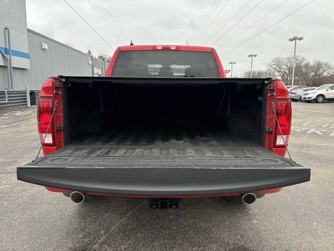 Used 2022 RAM 1500 Express w/ Wheel & Sound Group image 25