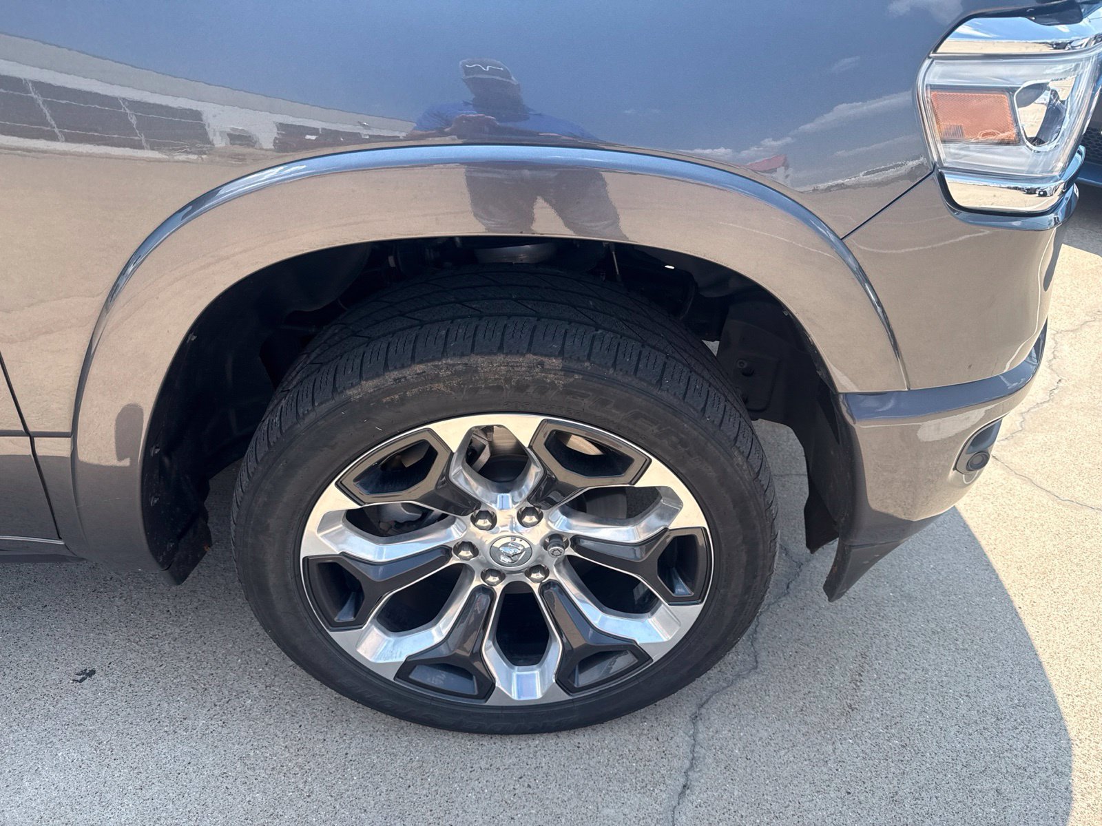 Used 2024 RAM 1500 Limited AWD/4WD image 4