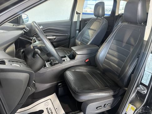 Used 2018 Ford Escape SEL w/ Canadian Touring Package FWD image 14