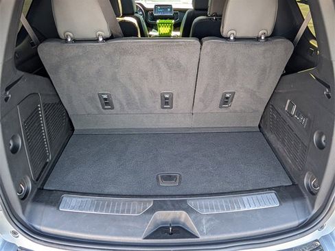 Used 2024 Chevrolet Tahoe Premier w/ Premium Package 2 image 14