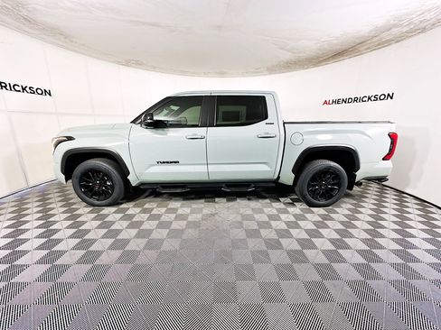 Used 2025 Toyota Tundra Limited image 6
