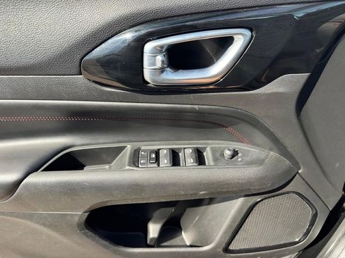 Used 2022 Jeep Compass Trailhawk w/ Trailhawk Convenience Group image 20