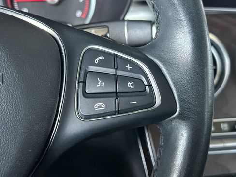 Used 2019 Mercedes-Benz GLC 300 4MATIC Coupe image 27