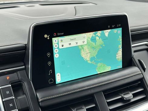 Used 2023 GMC Yukon XL AT4 image 31