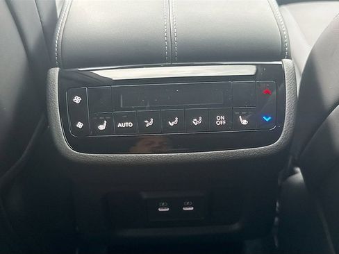 Used 2026 INFINITI QX60 Luxe w/ Cargo Package image 27