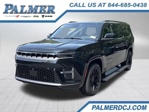 New 2026 Jeep Grand Wagoneer L Limited AWD/4WD image 1