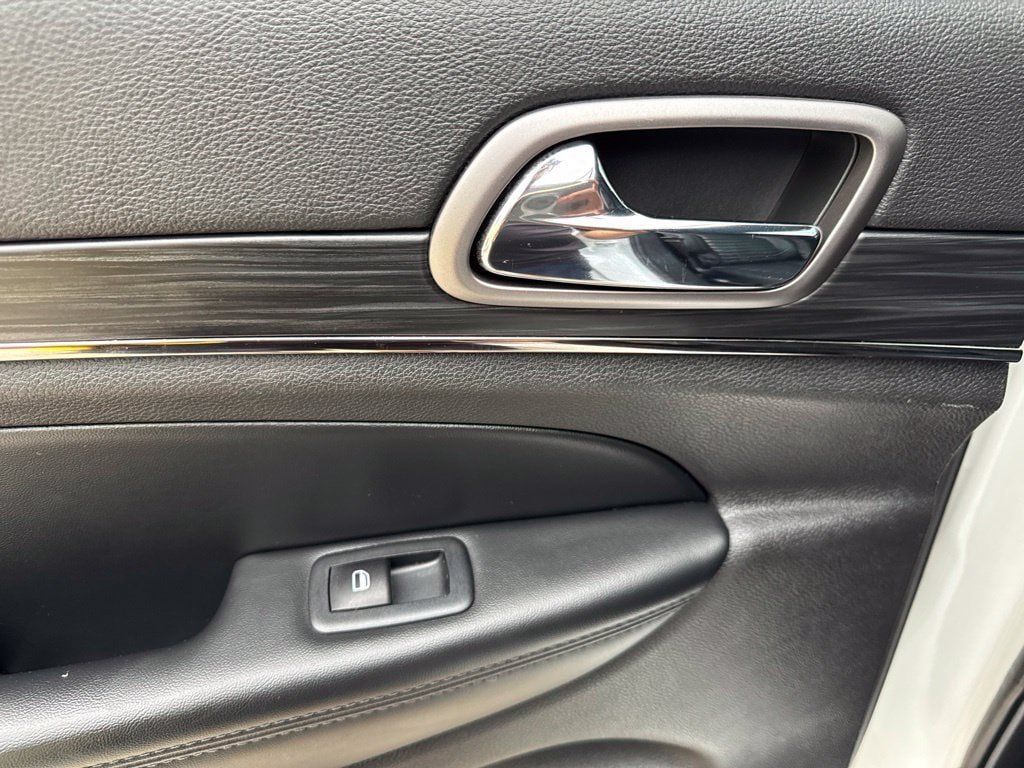 Used 2021 Jeep Grand Cherokee Limited X AWD/4WD image 18