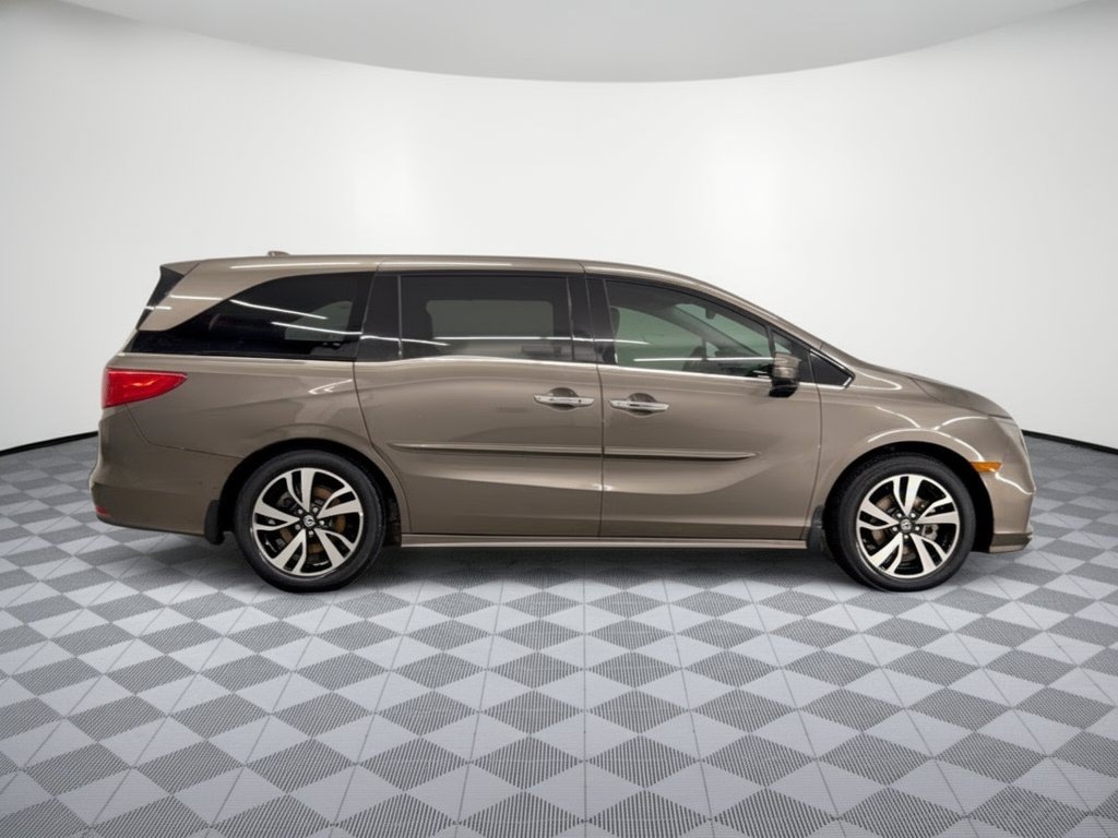 Used 2018 Honda Odyssey Elite image 8