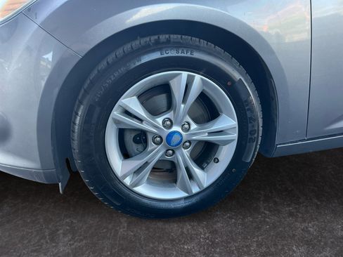 Used 2012 Ford Focus SE FWD image 14