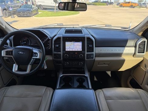Used 2019 Ford F250 Lariat w/ Chrome Package image 20