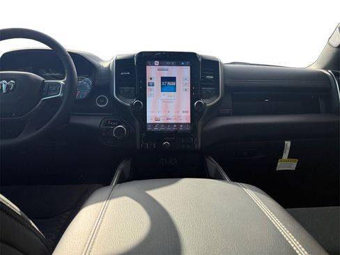 Used 2025 RAM 1500 Big Horn image 9