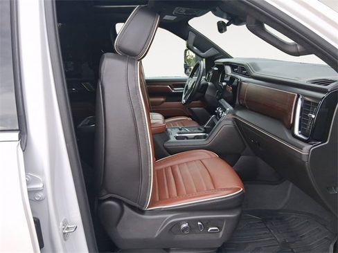 Certified 2024 GMC Sierra 3500 Denali Ultimate image 15