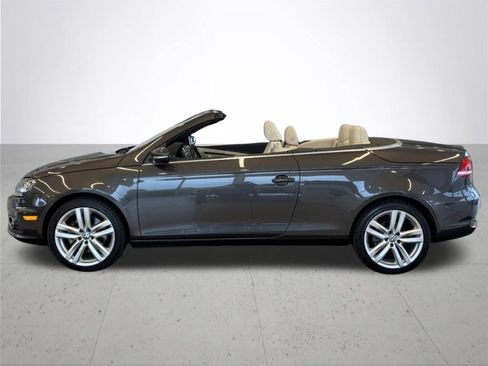 Used 2015 Volkswagen Eos Executive image 20