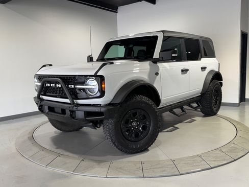 Used 2022 Ford Bronco Wildtrak AWD/4WD image 3