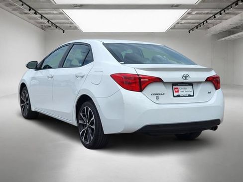 Used 2019 Toyota Corolla SE w/ Carpet Mat Package (TMS) FWD image 3