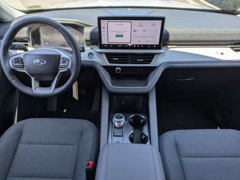 New 2026 Ford Explorer Active RWD image 16