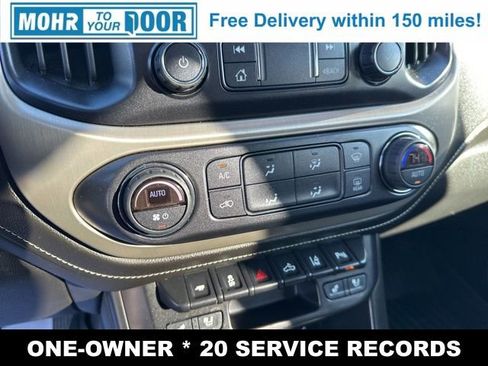 Used 2021 GMC Canyon Denali image 17