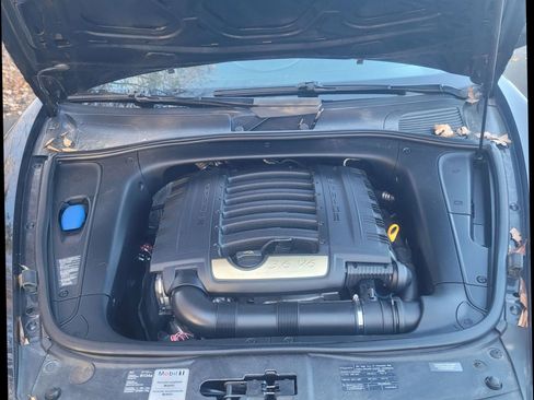 Used 2009 Porsche Cayenne image 10