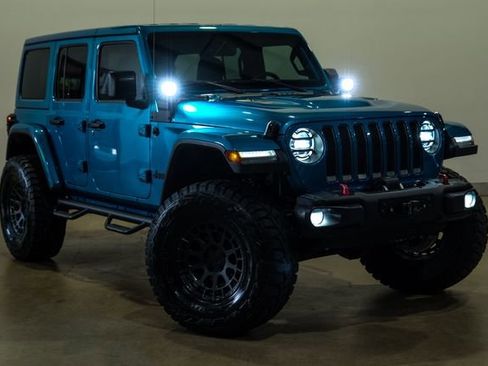Used 2020 Jeep Wrangler Unlimited Rubicon AWD/4WD image 6