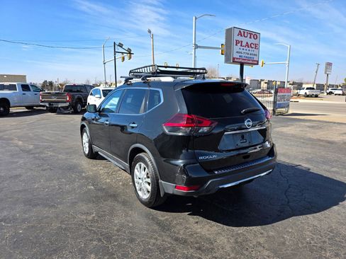 Used 2019 Nissan Rogue S w/ Special Edition Package image 5