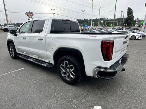 Used 2025 GMC Sierra 1500 SLT w/ SLT Convenience Package AWD/4WD image 4