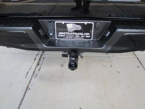 Used 2018 Ford F150 XL w/ Equipment Group 101A Mid AWD/4WD image 28