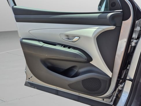 New 2026 Hyundai Tucson Blue SE FWD image 21