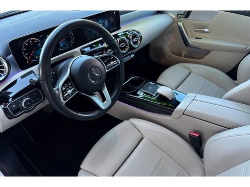 Used 2020 Mercedes-Benz CLA 250 250 image 10